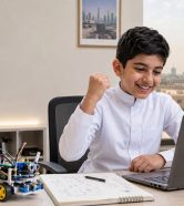 فوائد تعلم البرمجة للأطفال_ 12 مهارة يكتسبها طفل